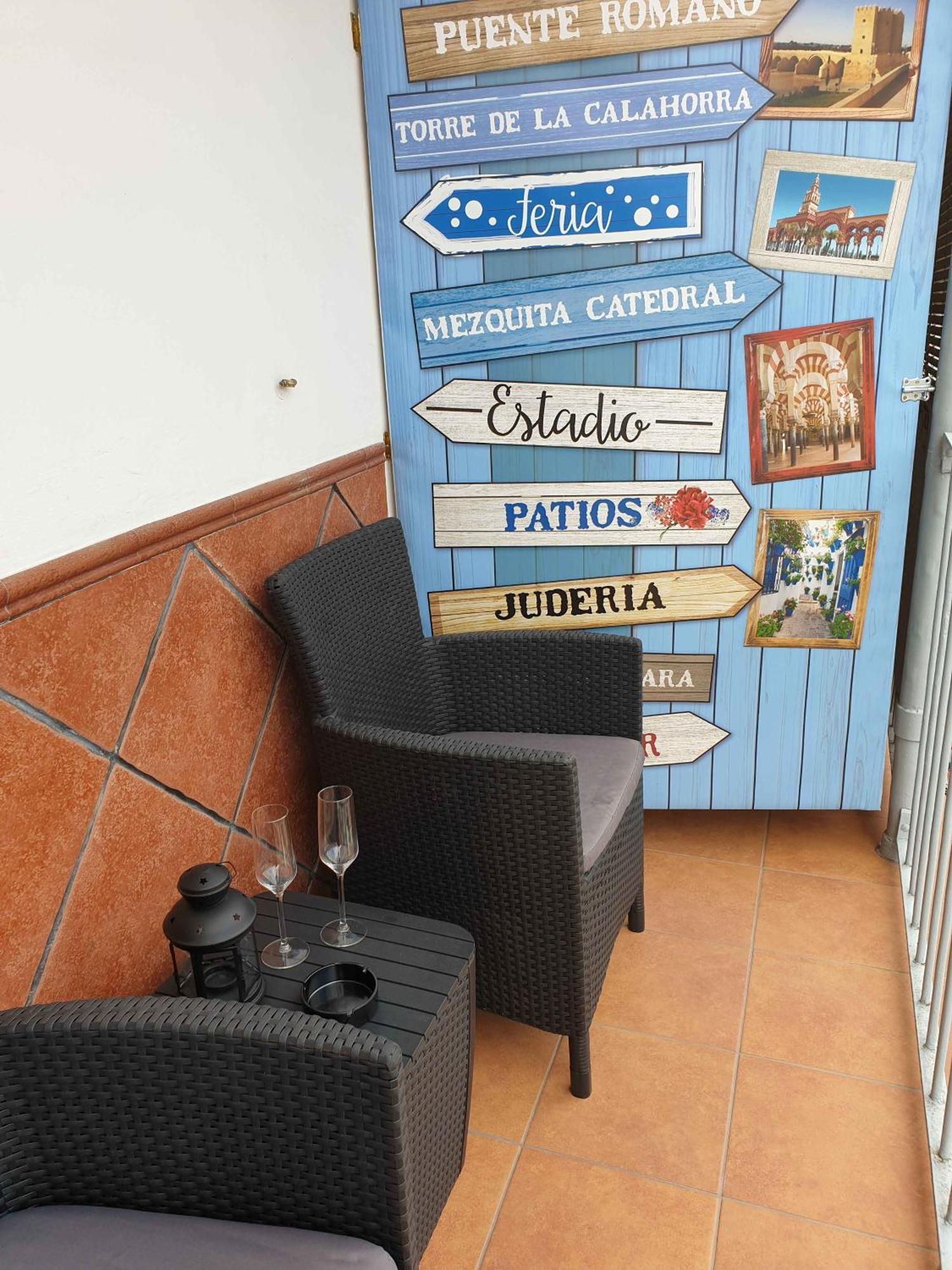 Apartamentos En Cordoba, Puente Romano Y Torre Calahorra Εξωτερικό φωτογραφία